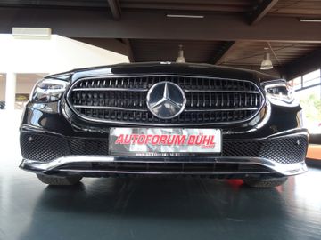 Mercedes E 220 - 4