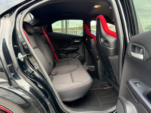 Honda Civic Type R GT 310 ch • 2.0 VTEC Turbo • Boîte manuelle 6 • Baquets • GPS • Caméra
