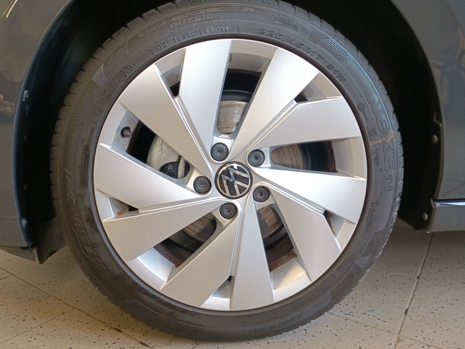 Volkswagen Golf - Bild 8