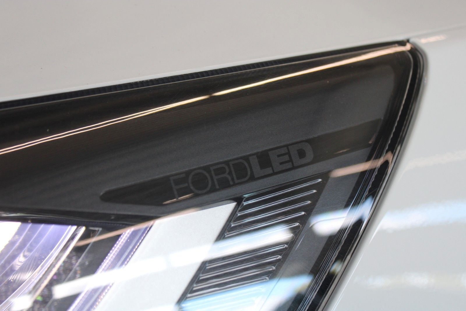 Fahrzeugabbildung Ford Focus ST-Line Aut. LED ACC BLIS WinterPaket uvm.