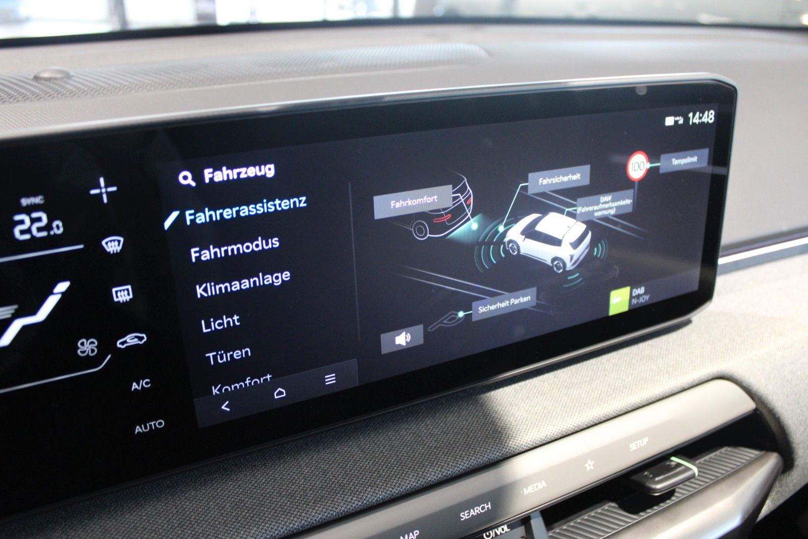 Fahrzeugabbildung Kia EV4 81 kWh 150 kW Earth TECHNOLOGY + UPGRADE