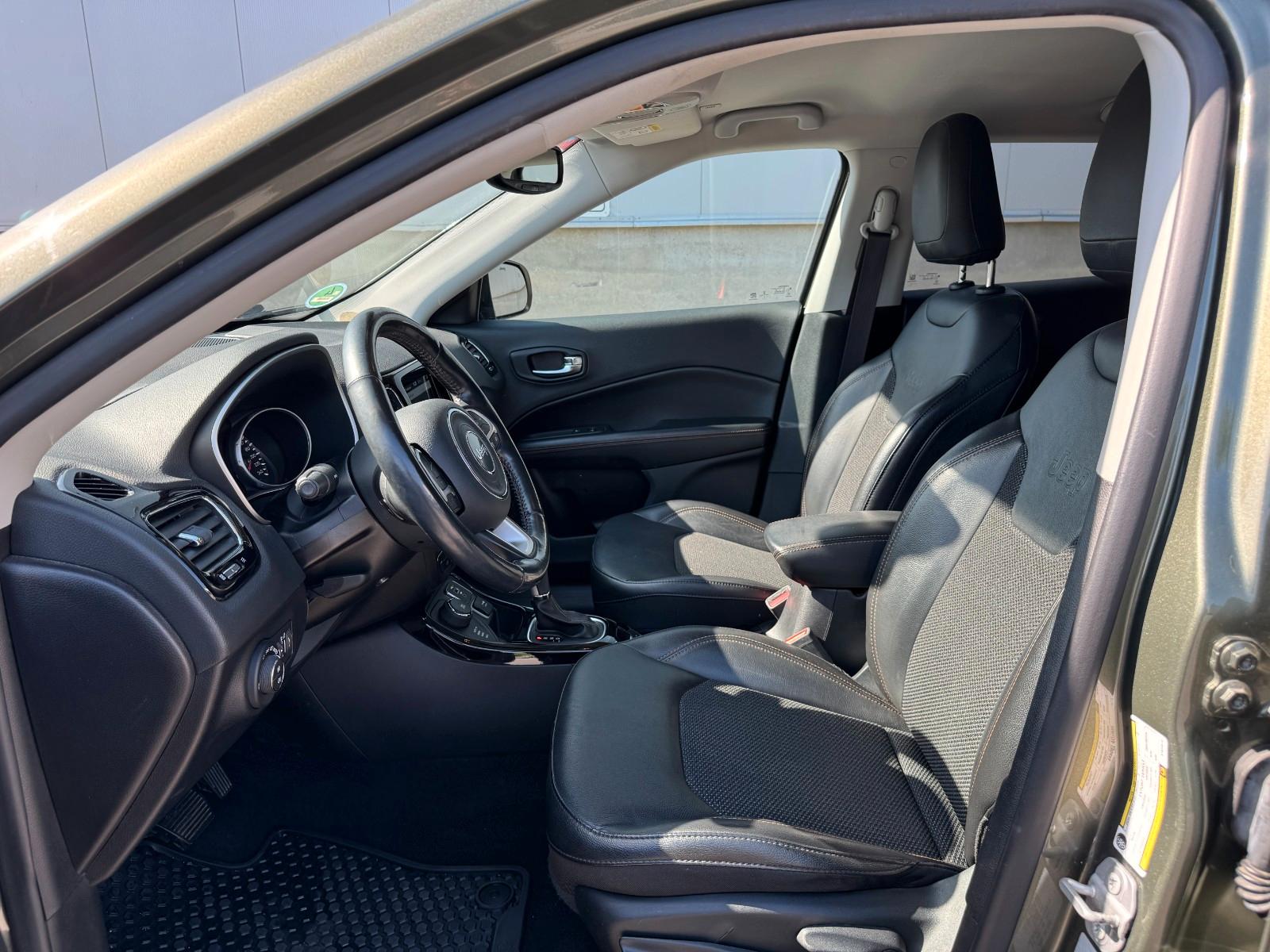 Jeep Compass Limited 4WD Garantie 1.Hand* 72.000 Km*