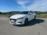 Mazda 3 2.0 SKYACTIV-G 120 Center-Line Center-Line - Mazda 3: Von Privat