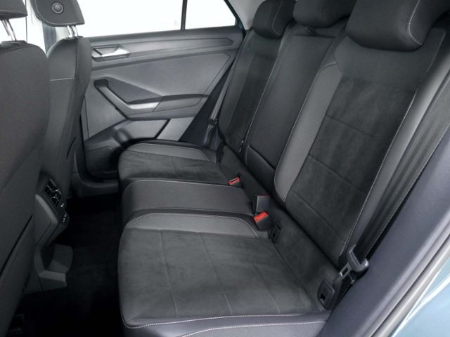 Fahrzeugabbildung Volkswagen T-Roc Style 1.5 TSI DSG | LED RFK ACC