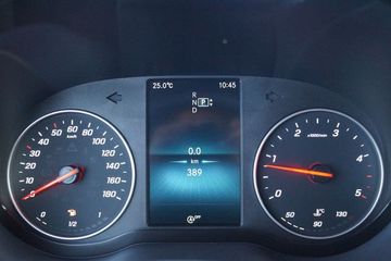 Mercedes-Benz Sprinter 215CDI AUT-9SITZE-STANDHEIZ-CAM.360-AHK