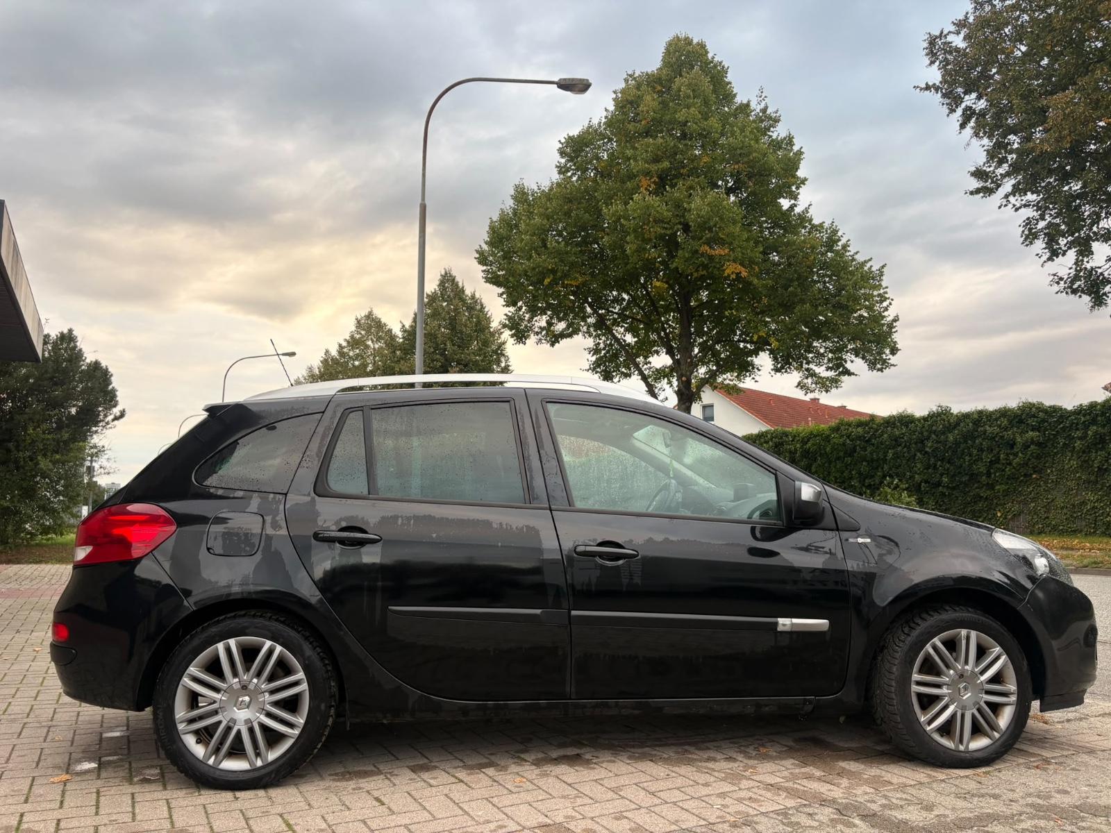 Renault Clio Grandtour Night & Day/Panorama-Dach