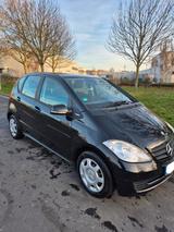 Mercedes-Benz Mercedes A 160 blueefficiency schwarz w169 - Mercedes-Benz W169