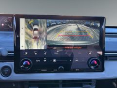 TOYOTA C-HR+ 77kWh AWD Lounge (NG26)