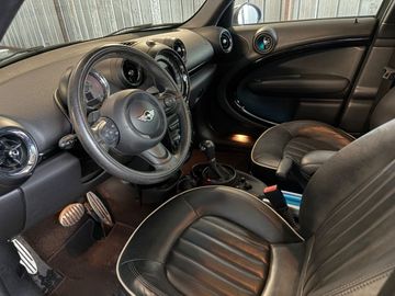 MINI Cooper SD Countryman - 6