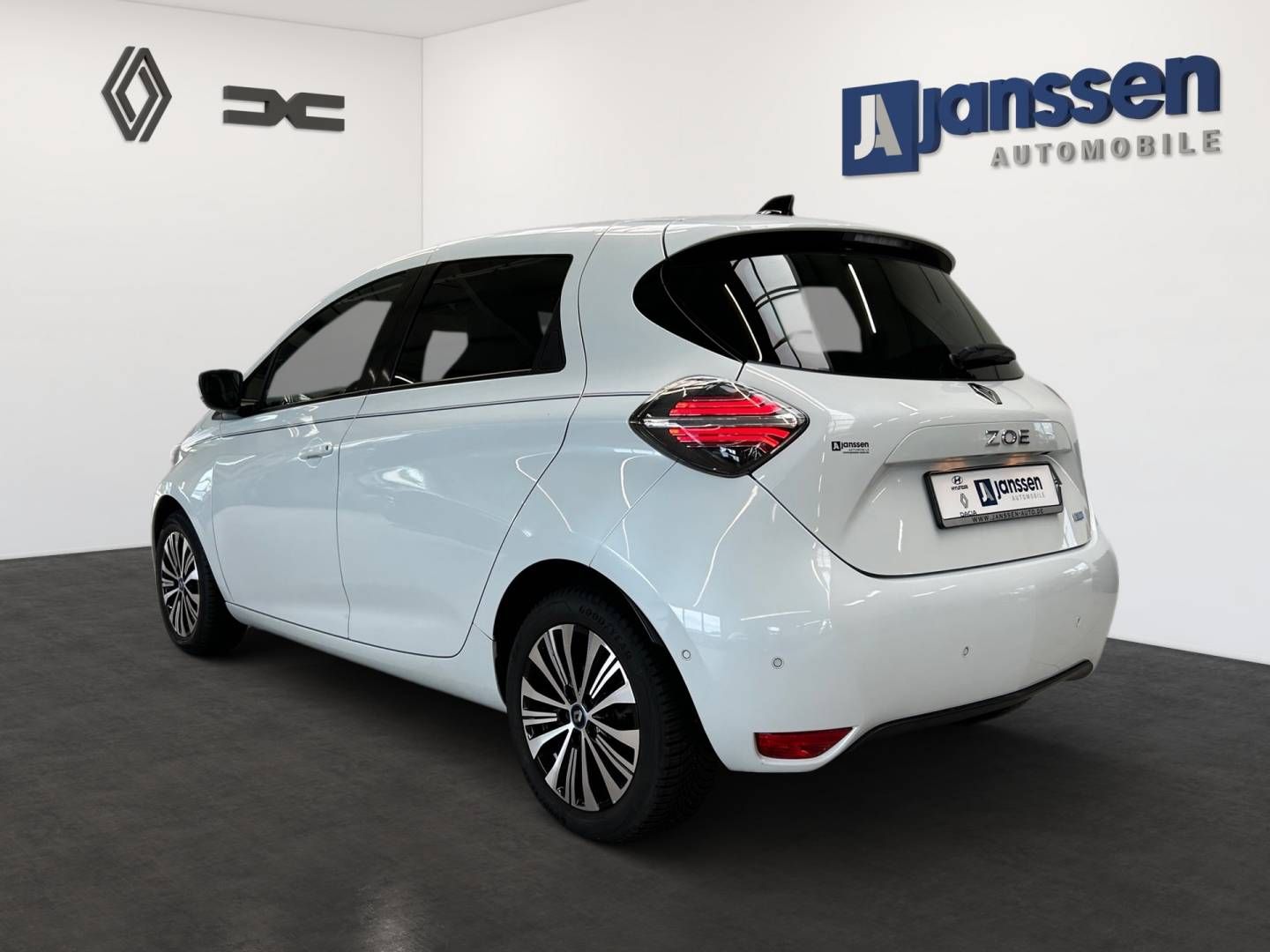 Fahrzeugabbildung Renault ZOE E-Tech 100% el. SONDERMODELL RIVIERA R135 Z.