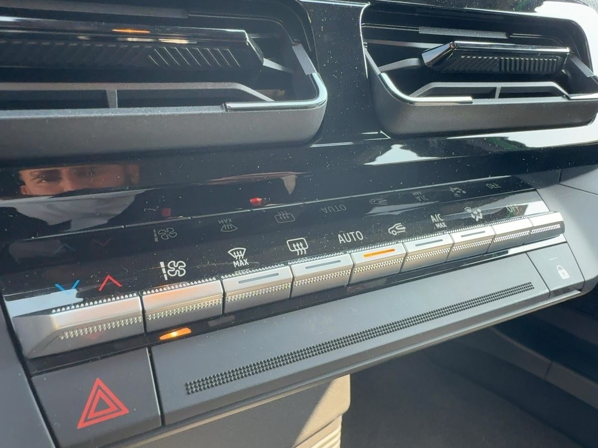 Fahrzeugabbildung Renault R 5 E-Tech 120 Evolution 120 Urban Range GJR SHZ