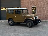 Toyota Land Cruiser BJ42 SERVO - Toyota Land Cruiser: Bj