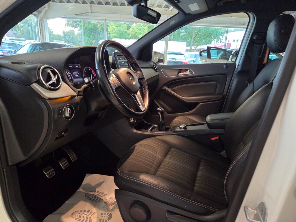 Mercedes-Benz B 180 B B 180 BlueEFFICIENCY HU AU NEU – Ansicht 9