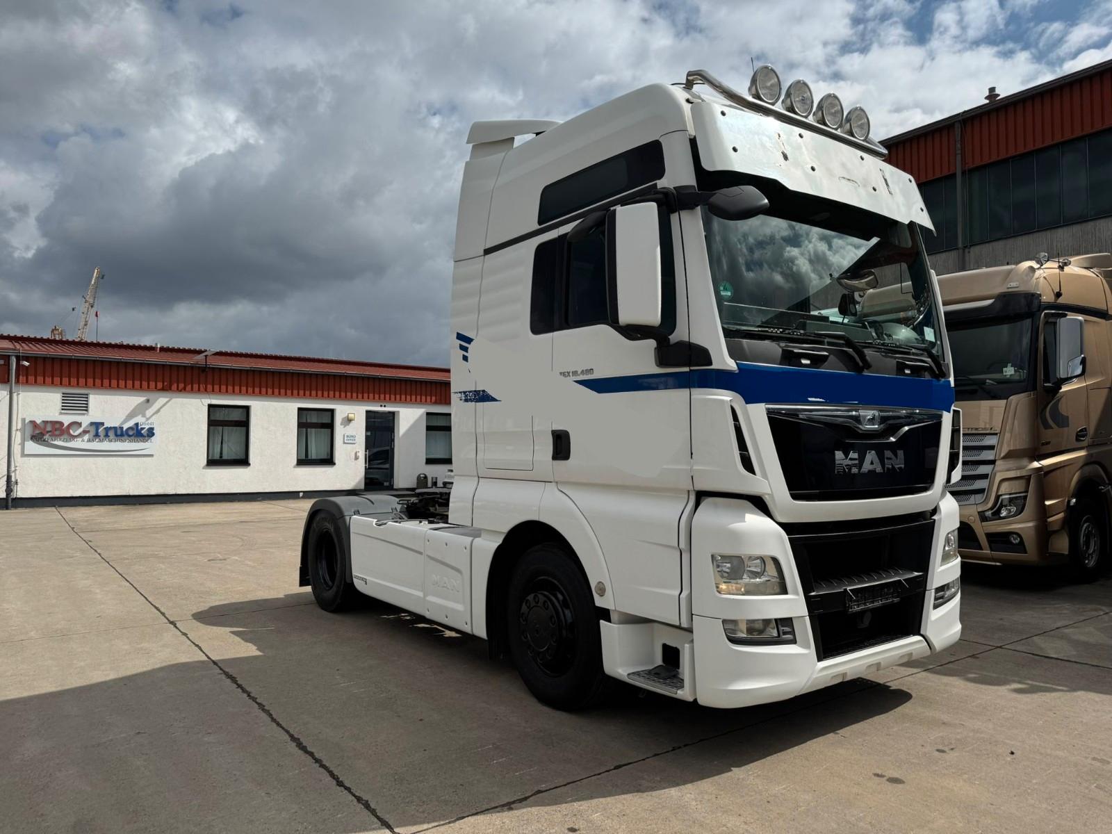 MAN TGX  18.480 XXL * STANDKLIMA * VOLLVERKLEIDUNG *
