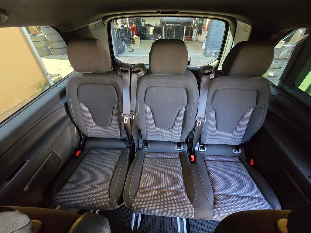 MERCEDES-BENZ V250d AMG EDITION lang 4M Night Standheiz Mwst. MERCEDES-BENZ V250d AMG EDITION lang 4M Night Standheiz Mwst.