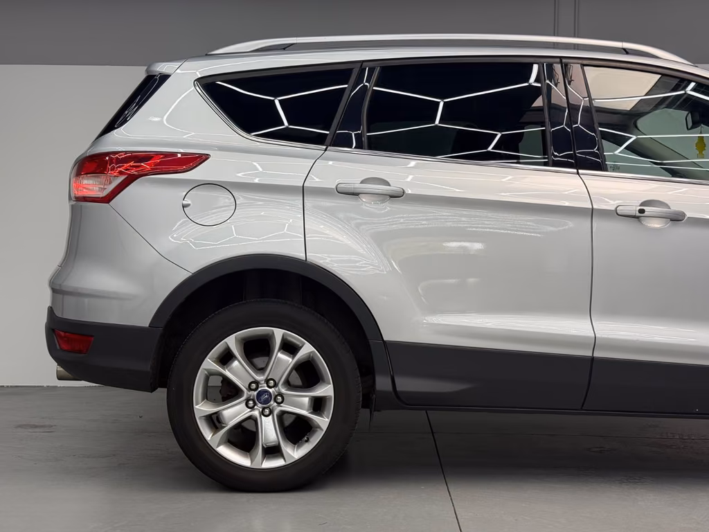 Ford Kuga Titanium, Foto 20 von 45