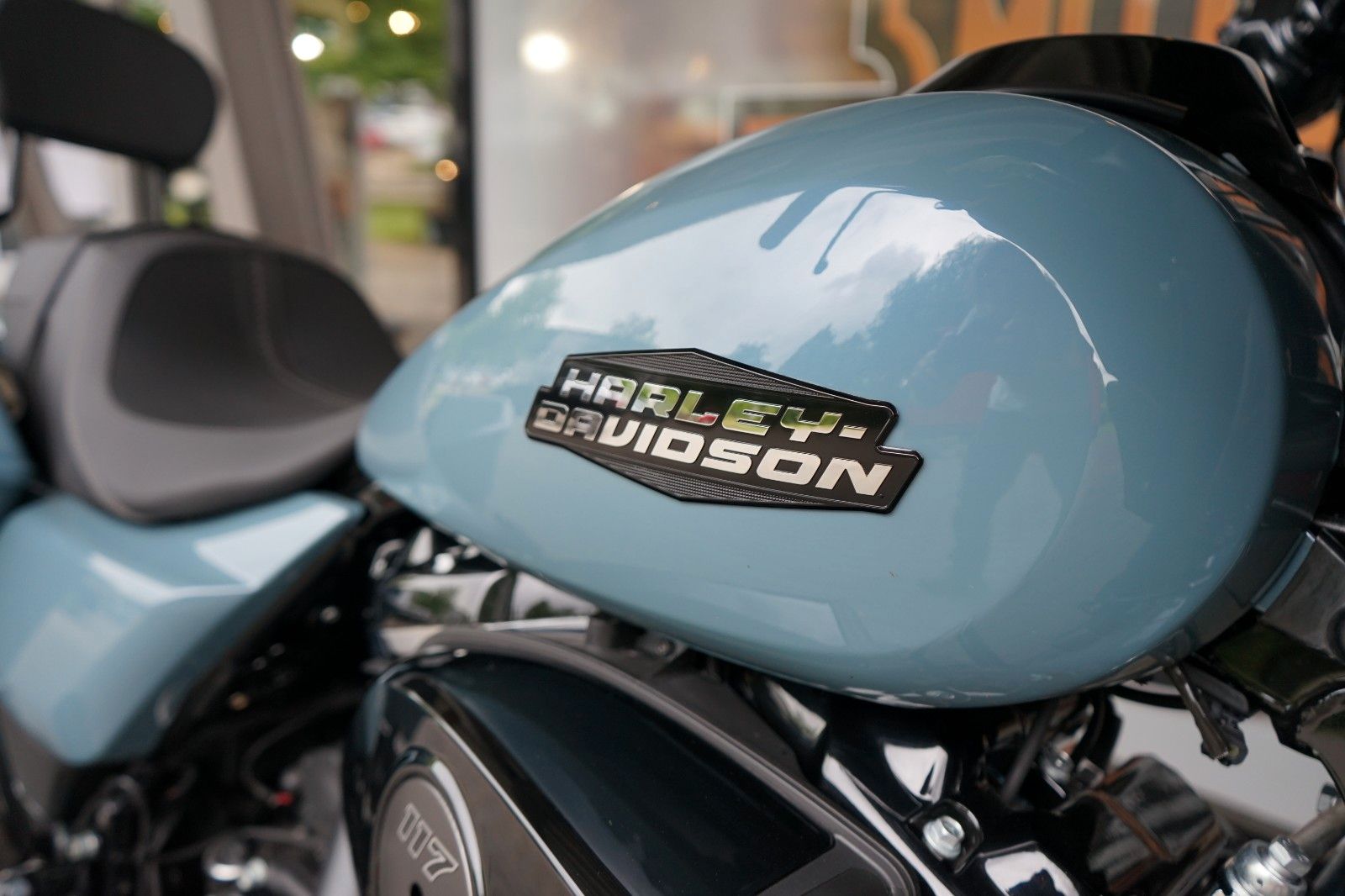 Fahrzeugabbildung Harley-Davidson Street Glide FLHX Black Finish mit Sissy Bar