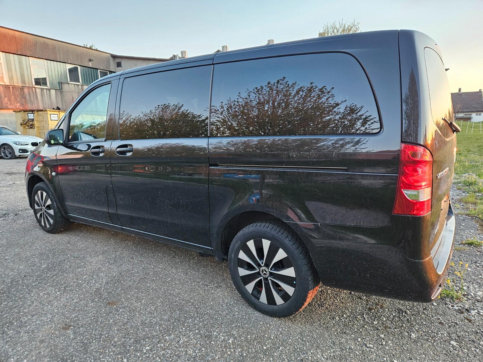 Mercedes-Benz Vito Tourer 116 CDI Select 4x4 lang 9 SITZE