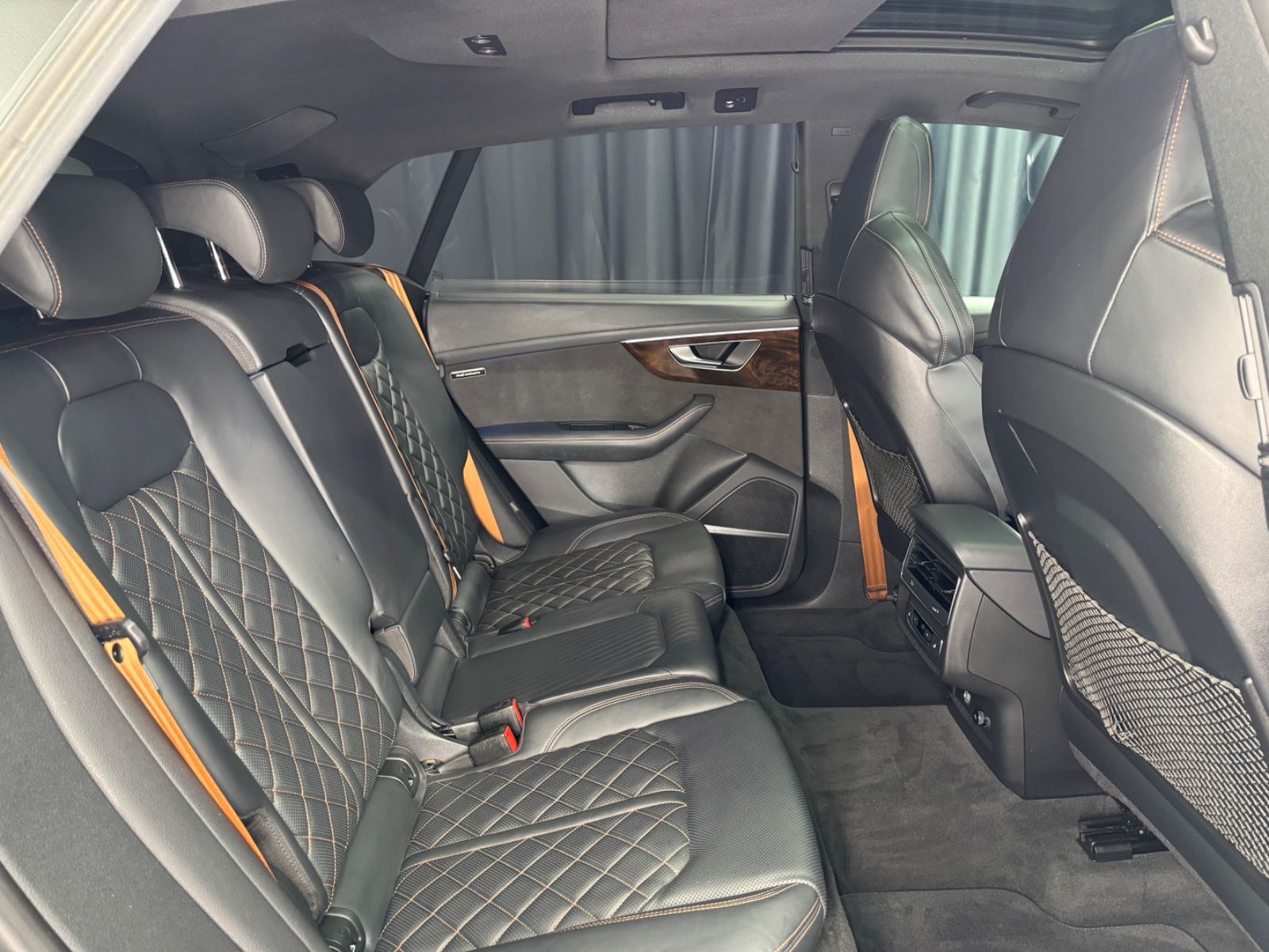 Fahrzeugabbildung Audi Q8 55 TFSI e quattro|B/O|EXCLUSIVE|RS-SITZE|VOLL