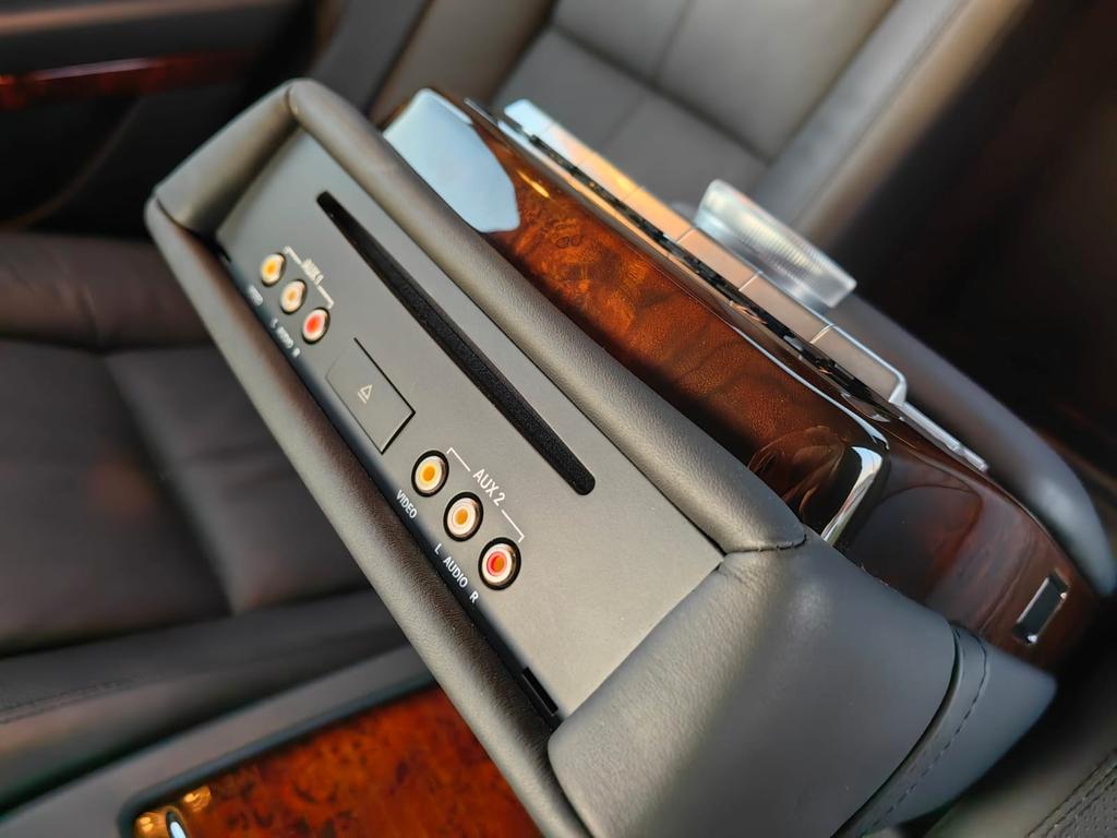 Mercedes-Benz S 600