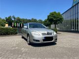 Toyota Corolla 1.4 Edition Edition - Rentnerfahrzeug - Toyota Corolla in Köln
