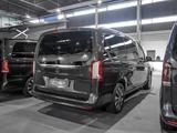 Mercedes-Benz V 250 EDITION NAVI LED MBUX STANDH 7SITZER DISTR - 7-Sitzer Vans