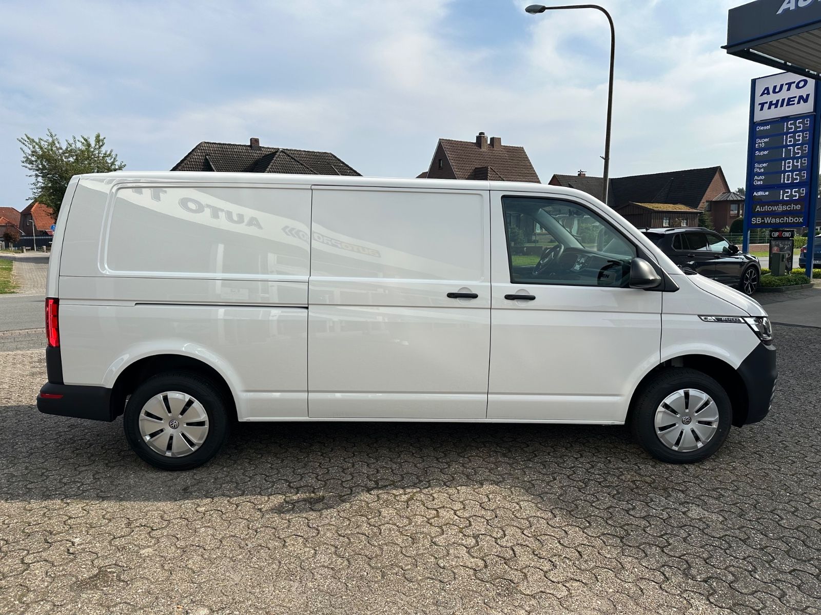 Fahrzeugabbildung Volkswagen T6.1 Transporter Kasten 2.0 TDI LR Klima/Tempom