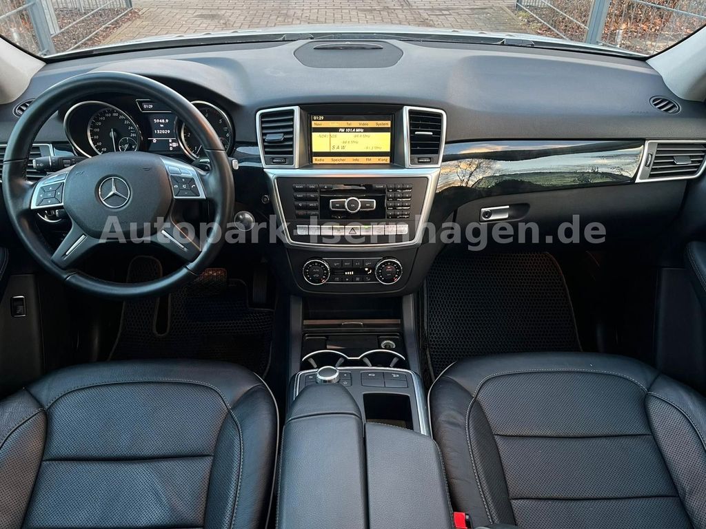 MERCEDES-BENZ ML 350 BlueTEC 4MATIC*Keyless*4xSZH*Pano*RFK*VOL MERCEDES-BENZ ML 350 BlueTEC 4MATIC*Keyless*4xSZH*Pano*RFK*VOL