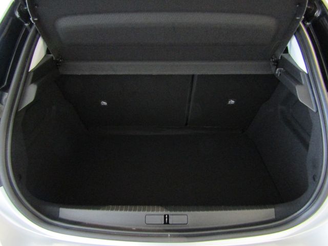 Corsa F Turbo EU6d Elegance 1.2 Direct Injection