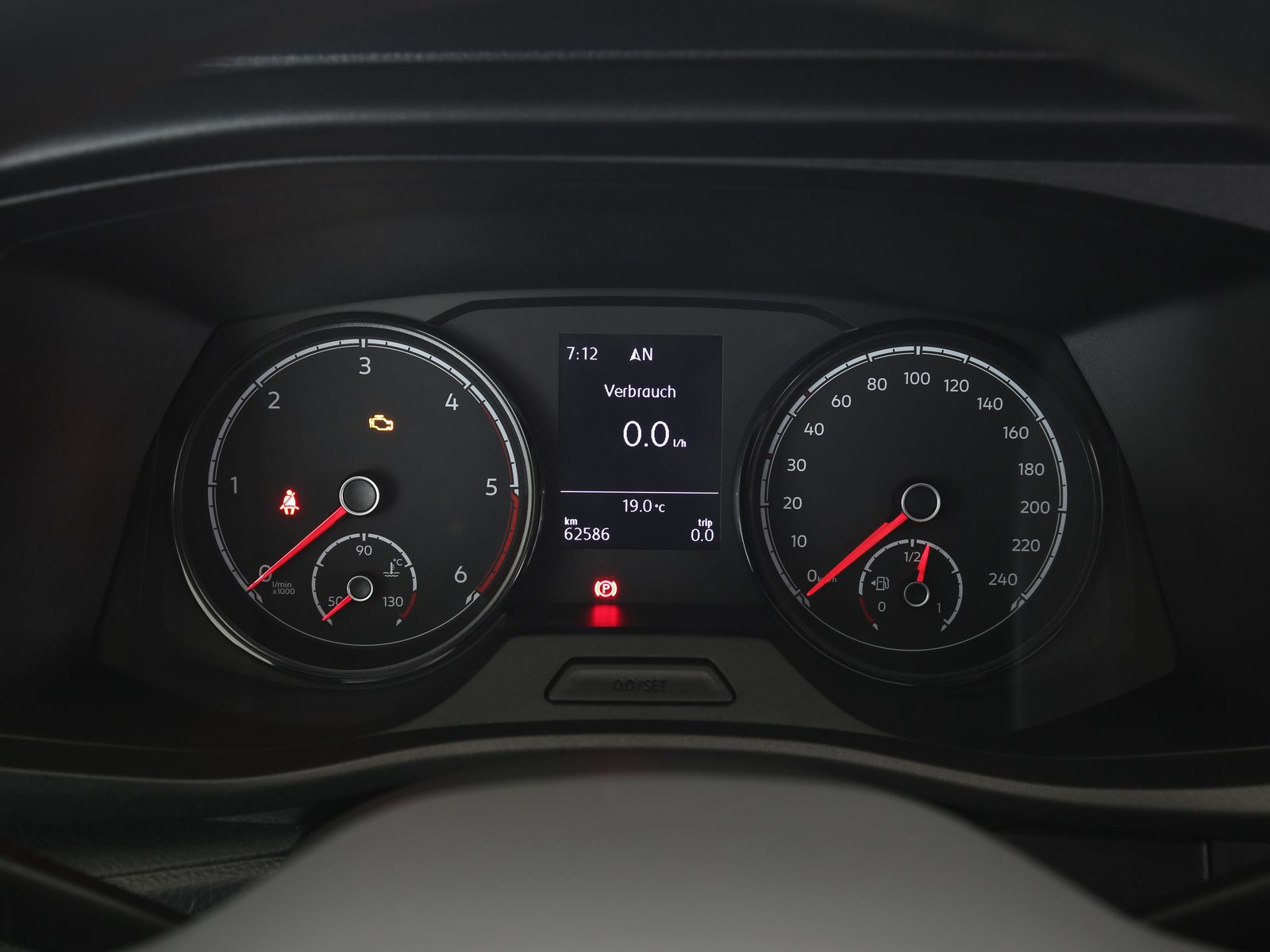 Volkswagen T6 California - Bild 12