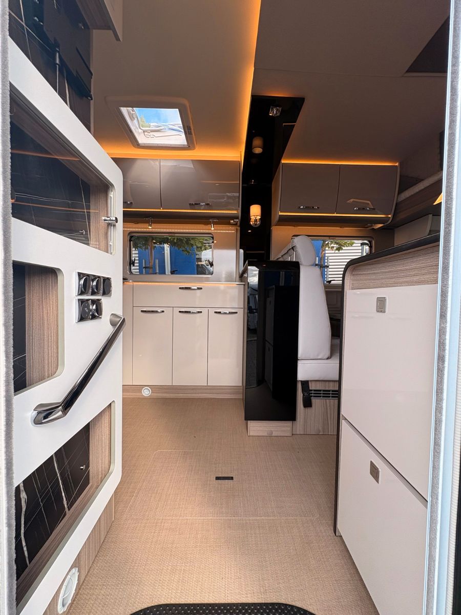 Fahrzeugabbildung Bürstner Lyseo Gallery 689 Harmony SIE SPAREN 39.034 €!