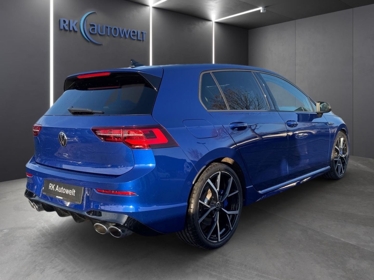 Volkswagen Golf R VIII 2.0 TSI 4Motion Navi HarmanKardon foto 4