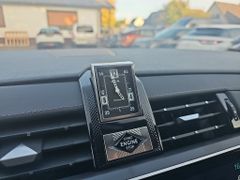 Fahrzeugabbildung DS Automobiles DS7 Crossback E-Tense 225 Gr. Chic erst 3500 km