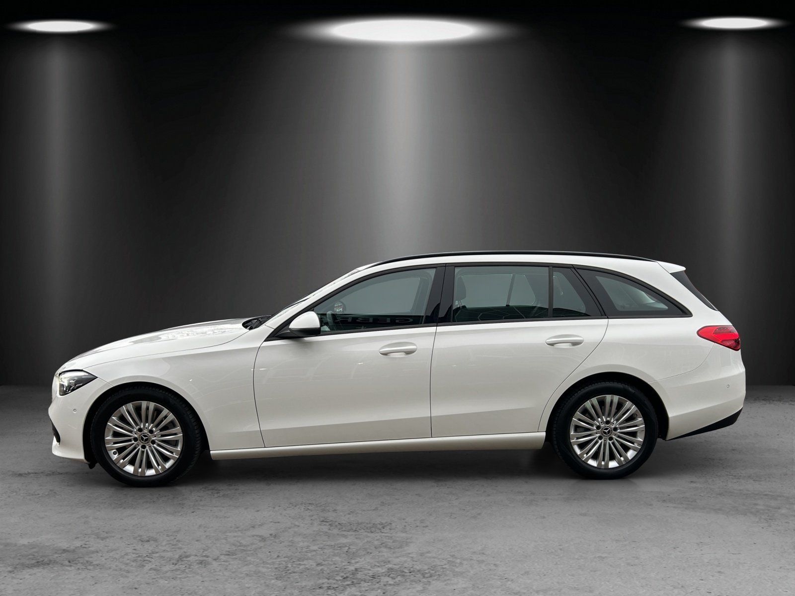 Fahrzeugabbildung Mercedes-Benz C300d T DISTRO Business LED el.Heckkl DAB Kamera