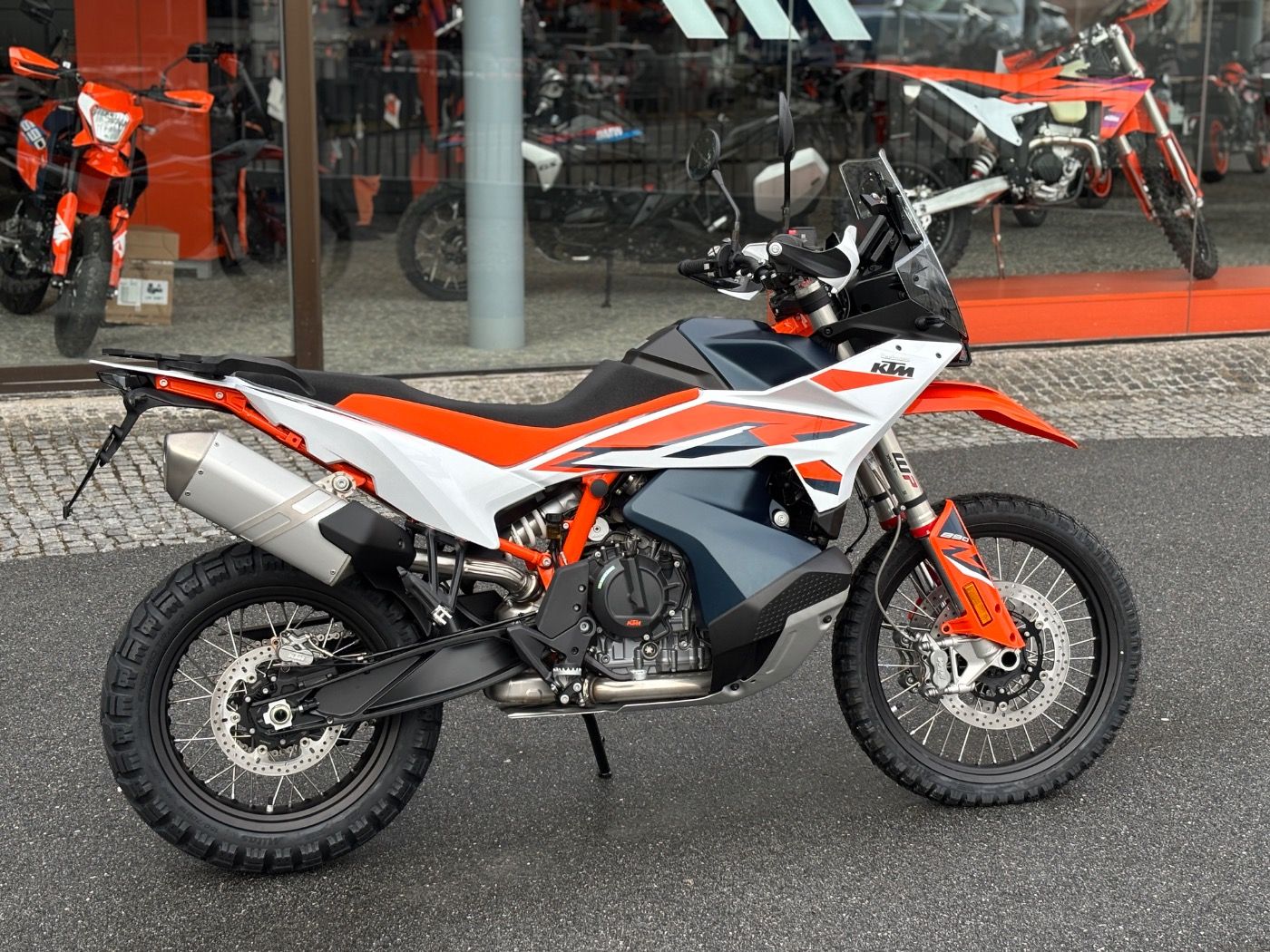 Fahrzeugabbildung KTM 890 Adventure R 2024 Neufahrzeug