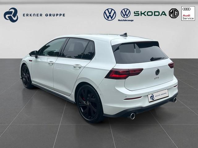 Volkswagen Golf VIII GTI 2.0TSI DSG+ACC+KAMERA+IQ LIGHT+SHZ