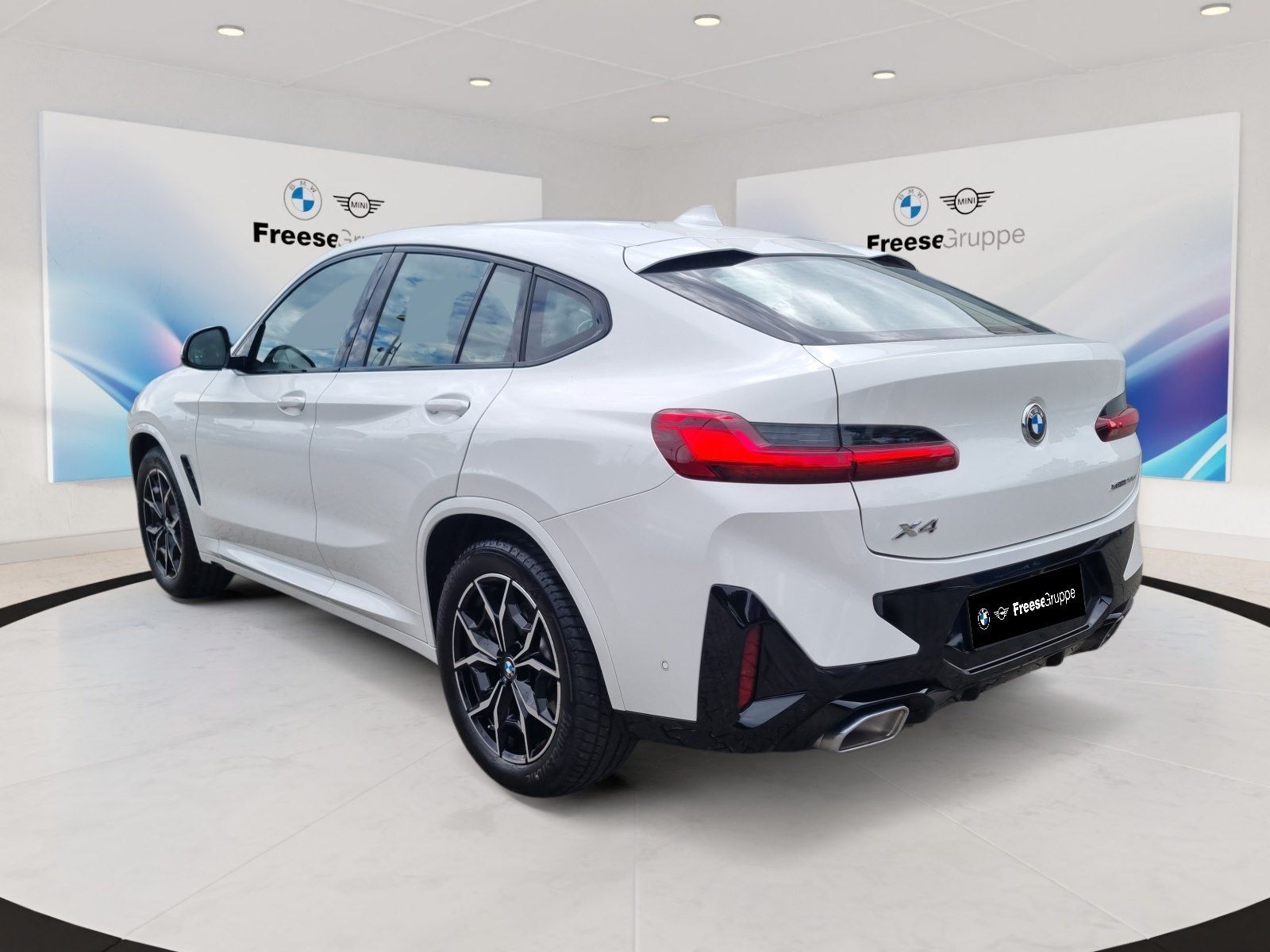 BMW X4 xDrive20d foto 4