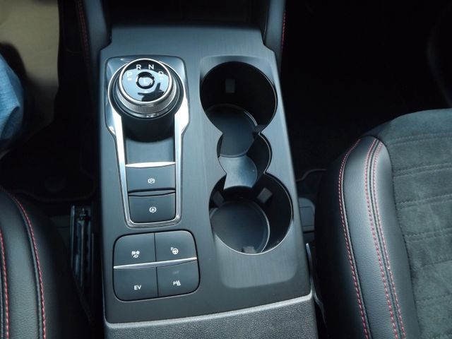 Kuga Plug-In Hybrid ST-Line X*SHZ*B & O*Kamera*