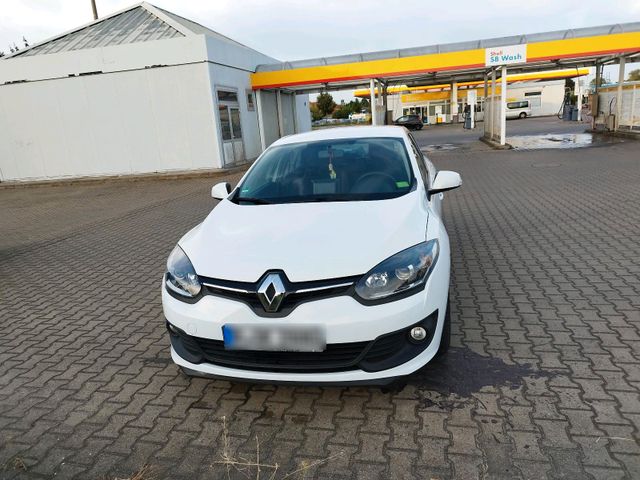 Renault Mégane 3 Hatchback 1.6