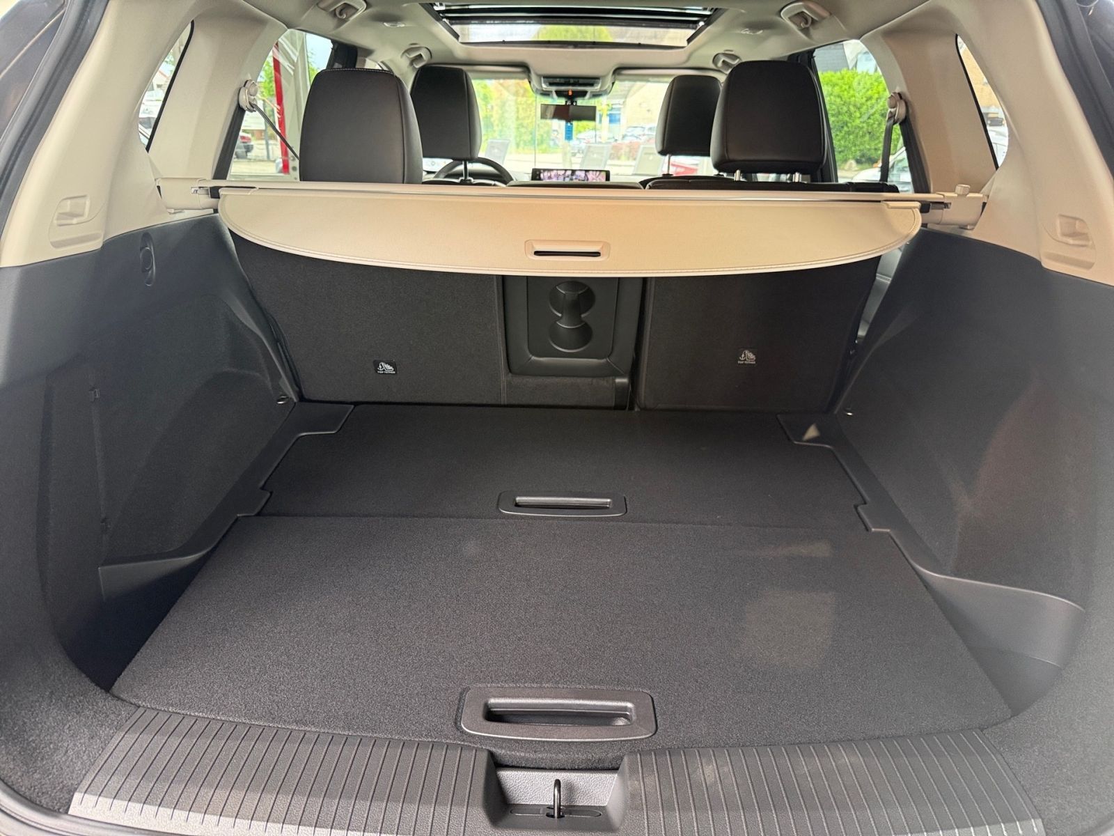 Fahrzeugabbildung Nissan X-Trail 1.5 VC-T e-Power Tekna+ *LEDER*BOSE*SCHI