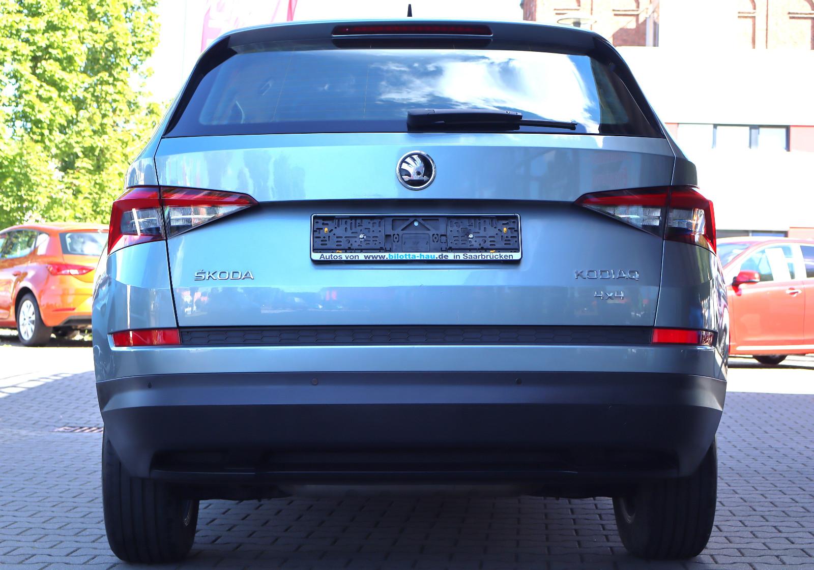 Skoda Kodiaq 2.0 TSI Ambition 4x4 DSG ! AHK+Navi !