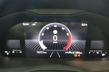 Skoda Kamiq 1.0 TSI Selection AID+KEY+KAM+LED+CARPLAY