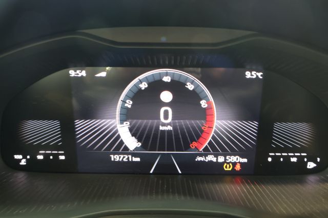 Skoda Kamiq 1.0 TSI Selection AID+KEY+KAM+LED+CARPLAY