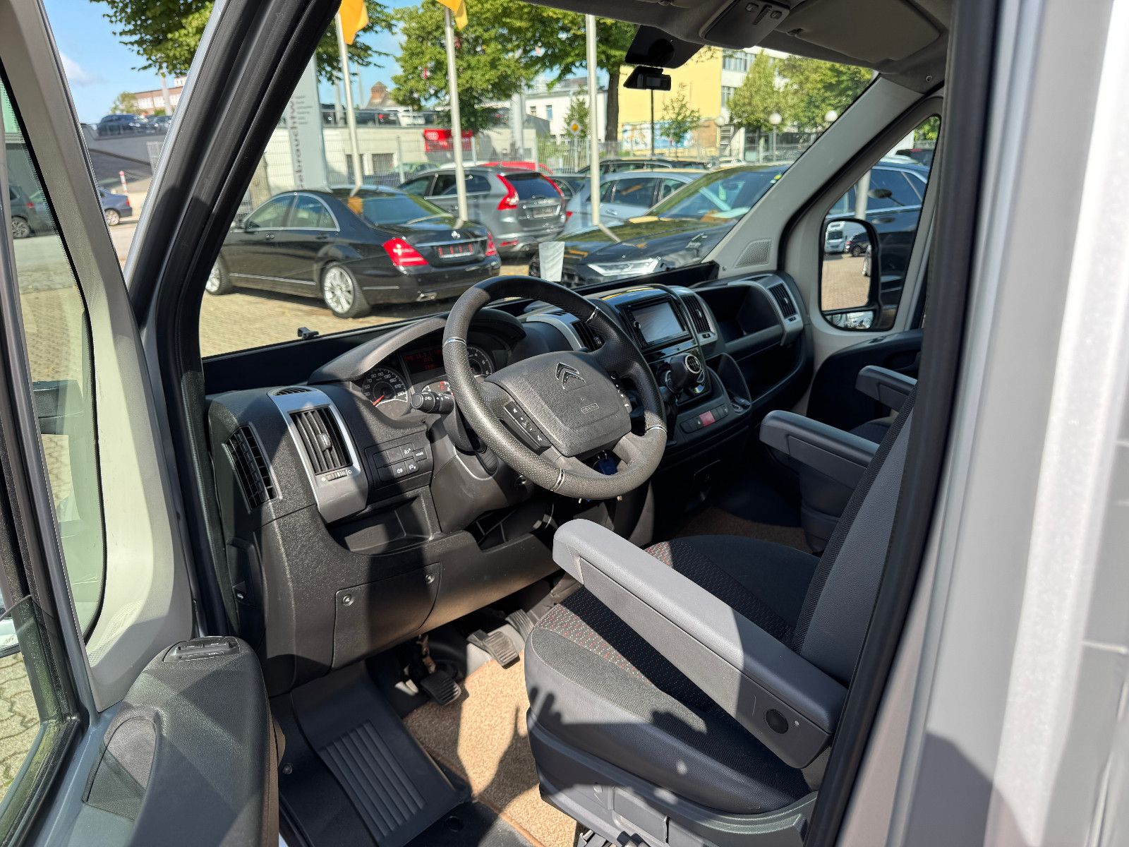 Fahrzeugabbildung Globecar GLOBESCOUT 600 CITROEN TV WC AHK KAMERA NAVI