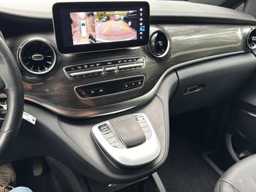 Mercedes V 250 - 9