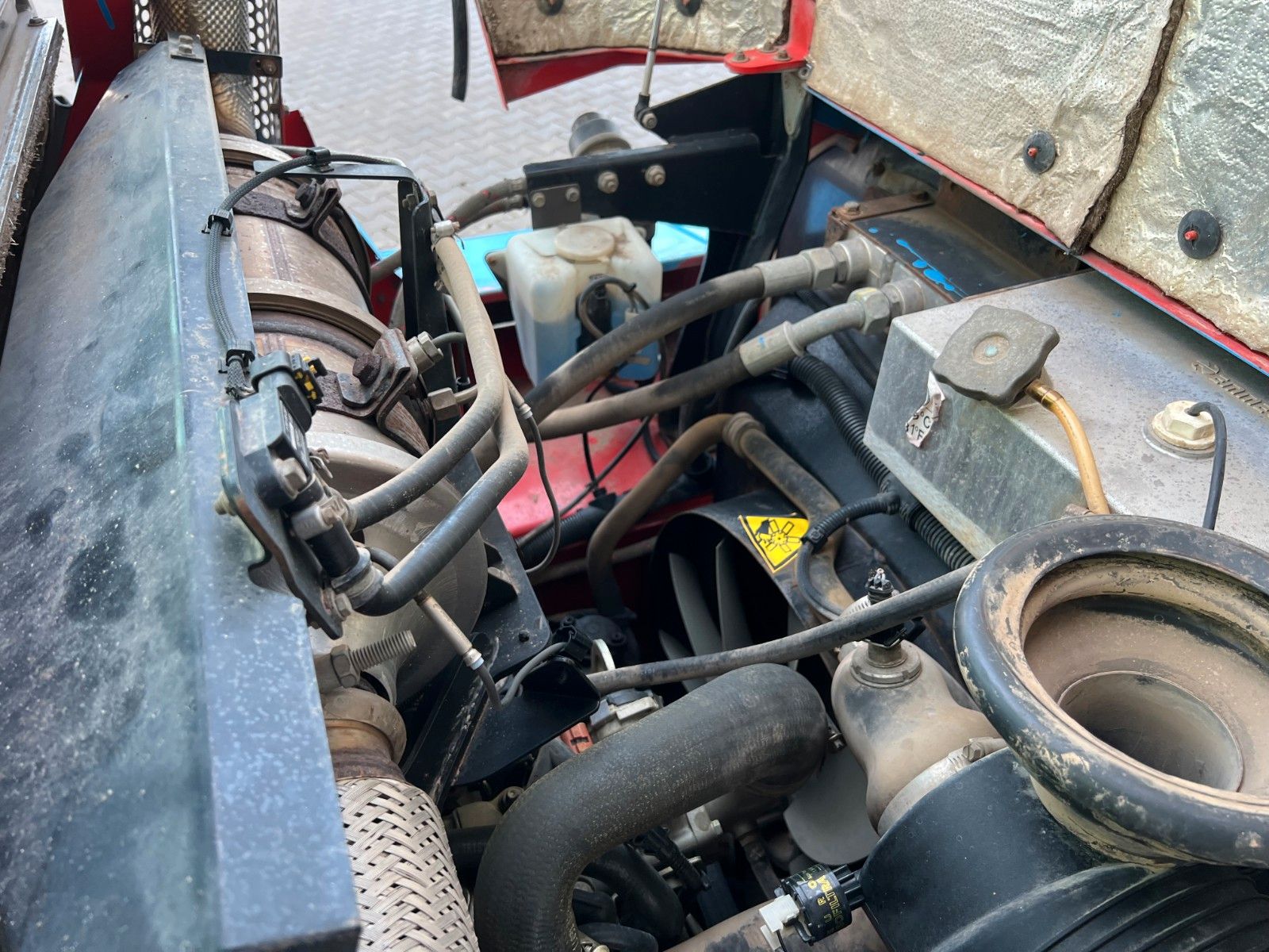 Fahrzeugabbildung Manitou M30-4 / nur: 2.931h / SS / Allrad / 5,3m Hubhöhe