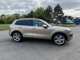 Volkswagen Touareg 4.2 V8 TDI Exclusive TOP - Volkswagen Touareg Exclusive mit Diesel-Antrieb