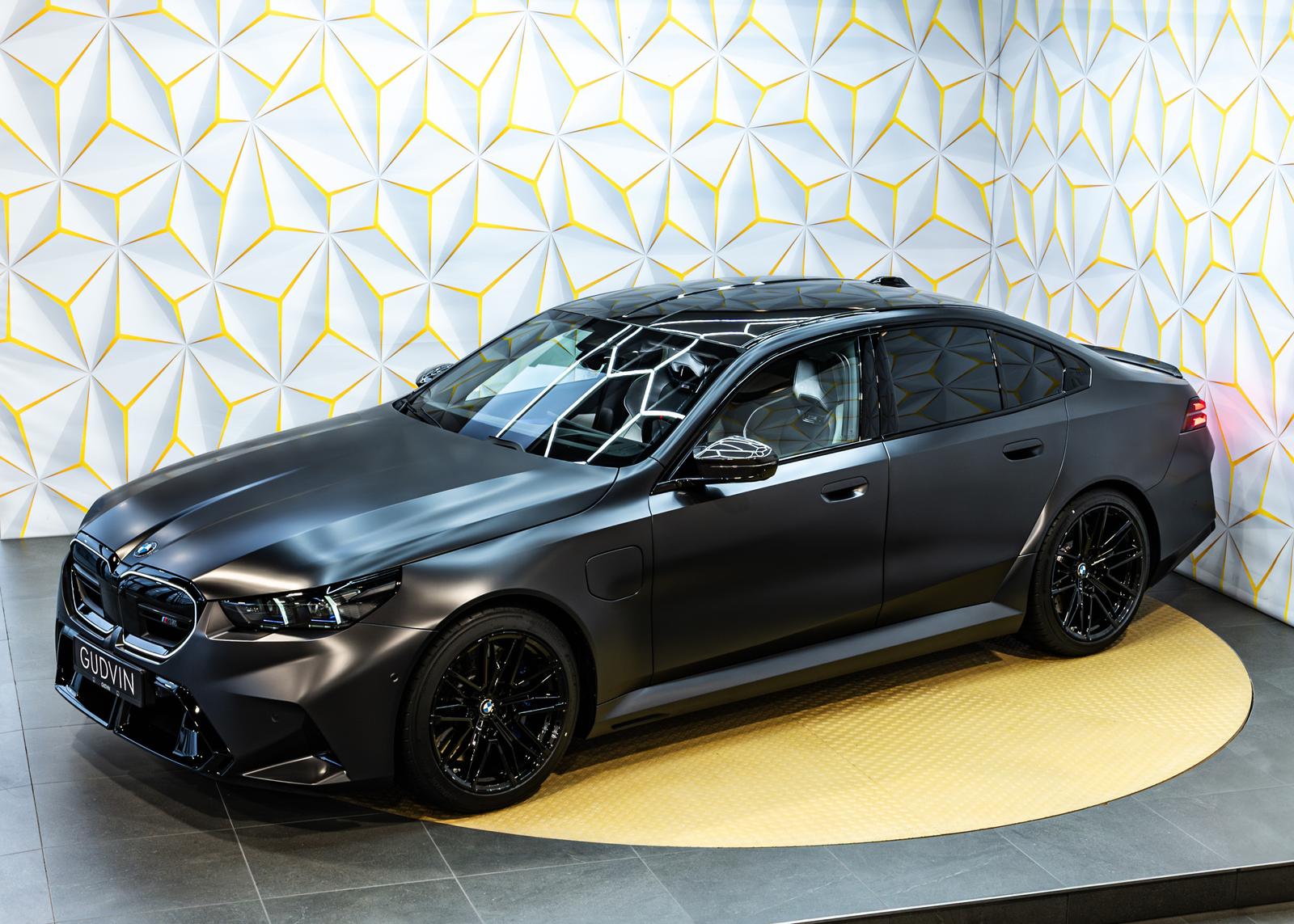 BMW M5 Carbon/M Drive/B&W/Prod.2026