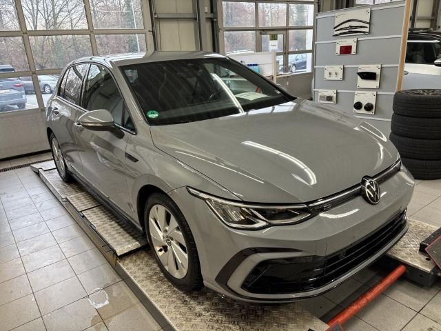 Golf VIII R-Line 1.5 TSI LED*Klima
