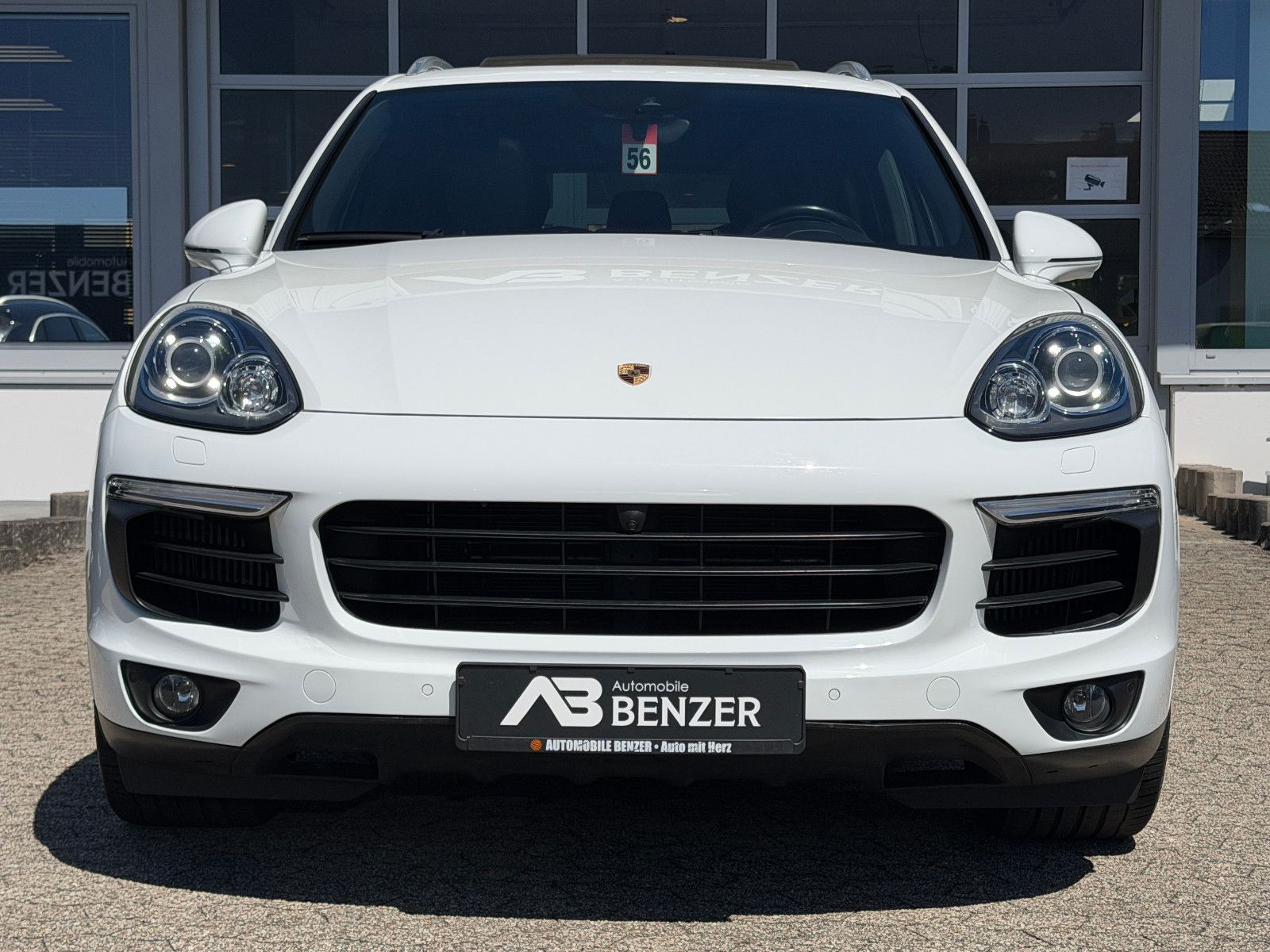 Fahrzeugabbildung Porsche Cayenne /LED/S-DACH/21"ALU/NAVI/LEDER/KAMERA